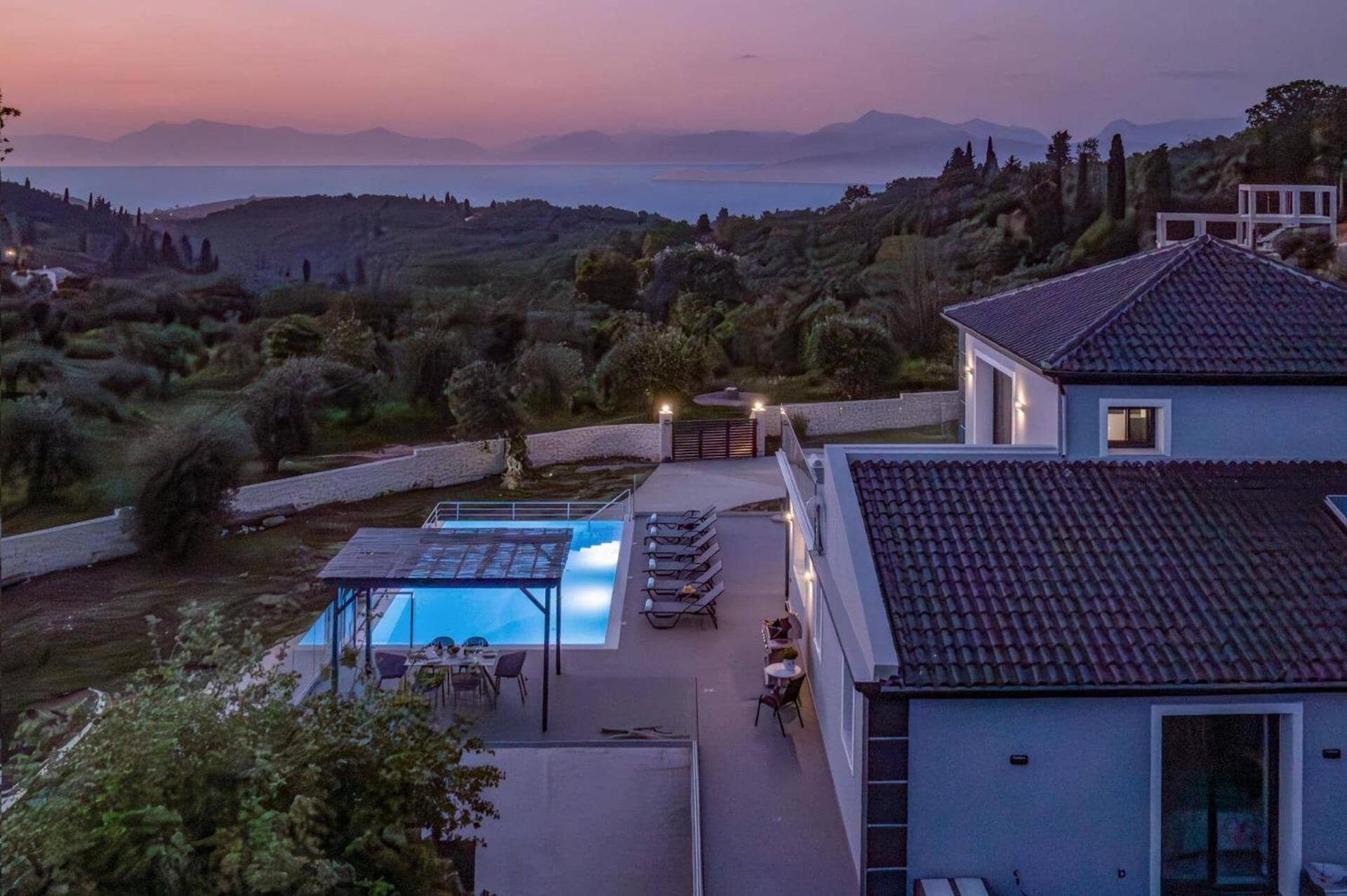 Villa Ioannis By Agnitsini