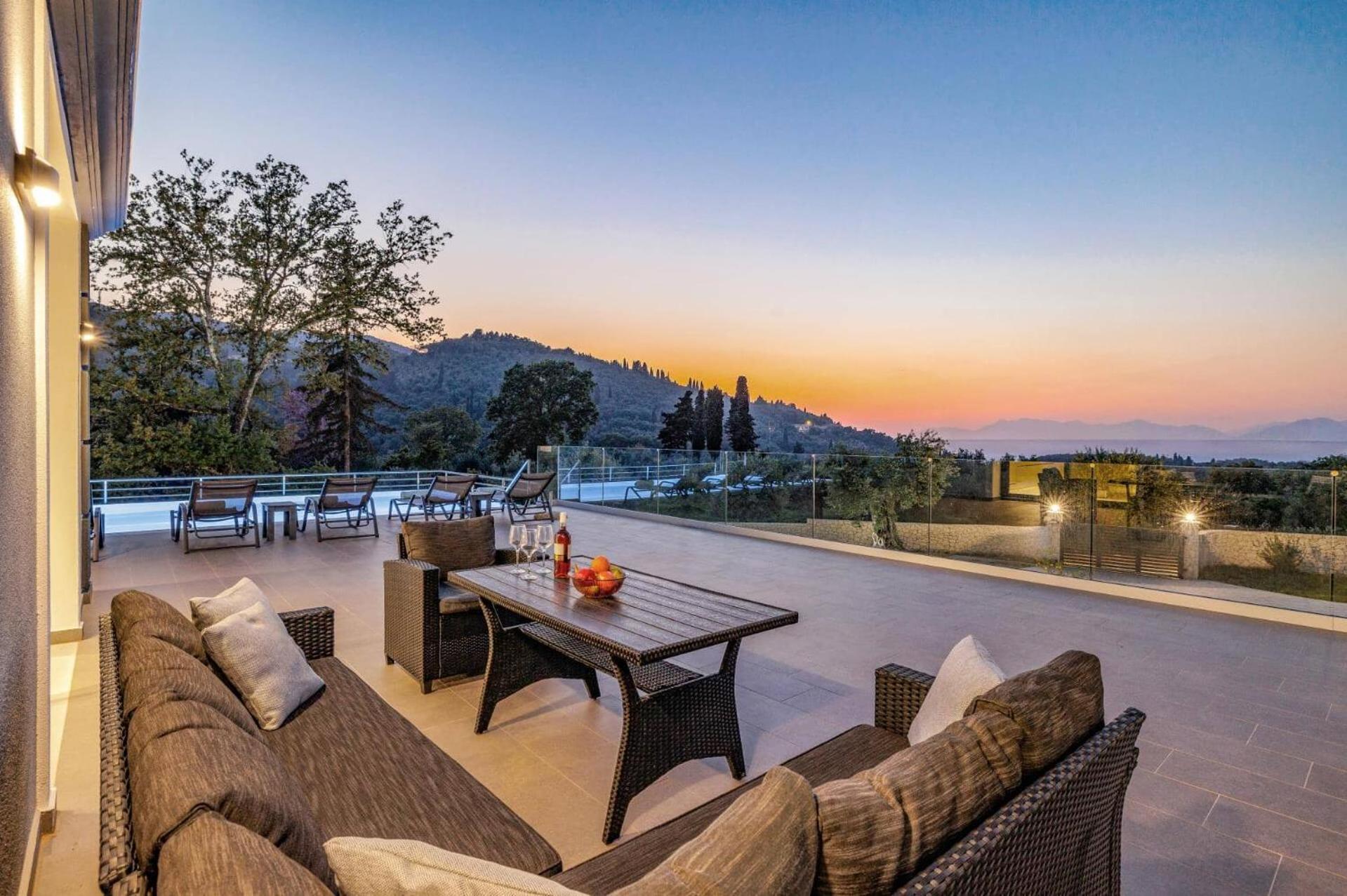 Villa Ioannis By *